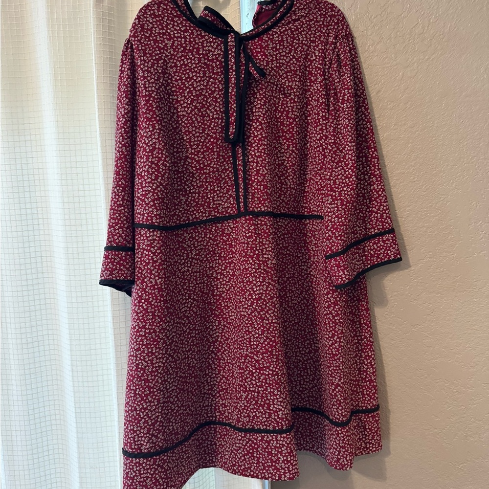 CeCe Burgundy and Black Patterned Dress